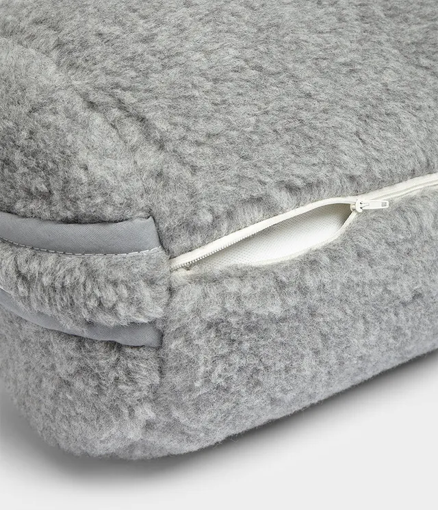 manduka-foundation-series-fodera-rotonda-bolster-in-lana-nz image 1