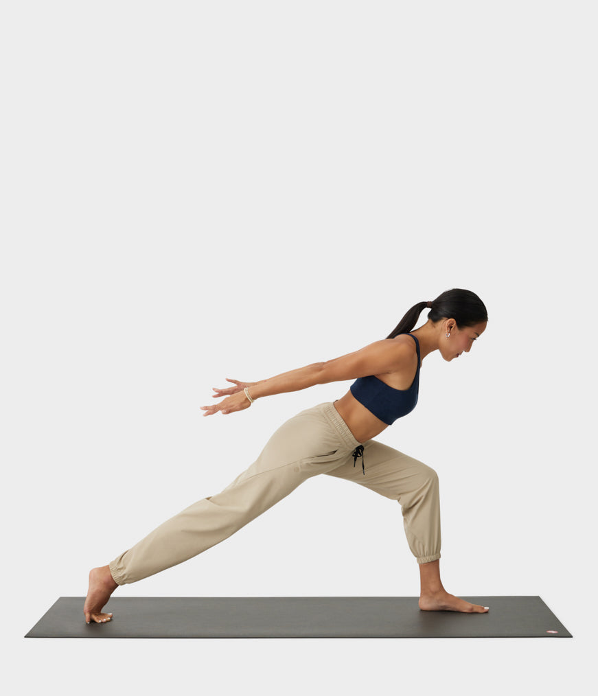 manduka-cntr-pantaloni-yoga-donna-slim-fit image 4