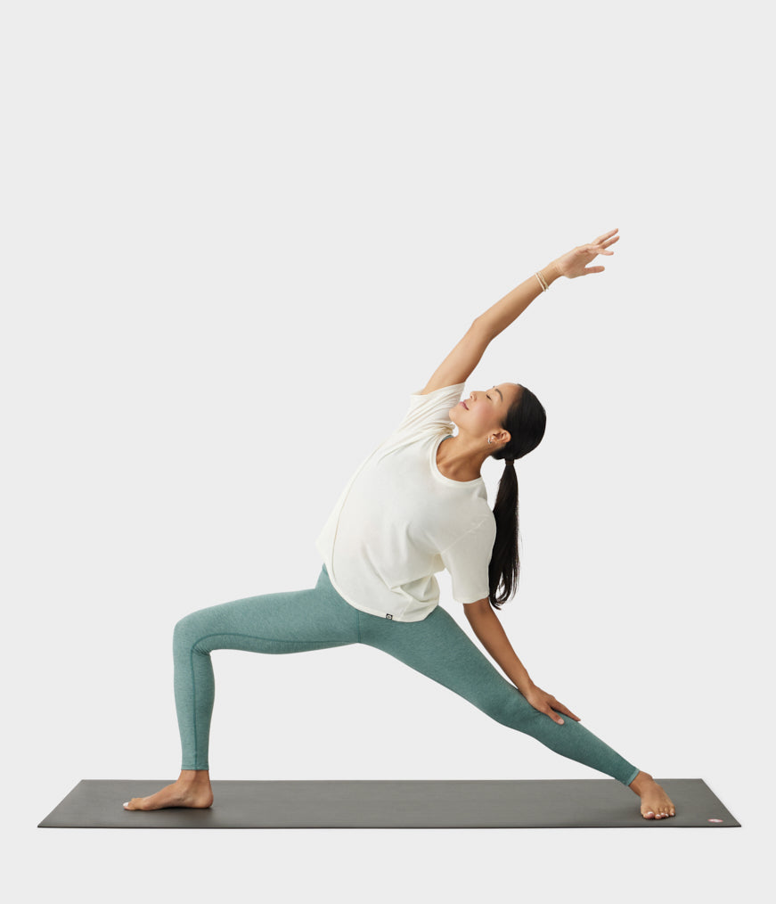 manduka-atmana-maglietta-donna-in-misto-riciclato-leggero image 5