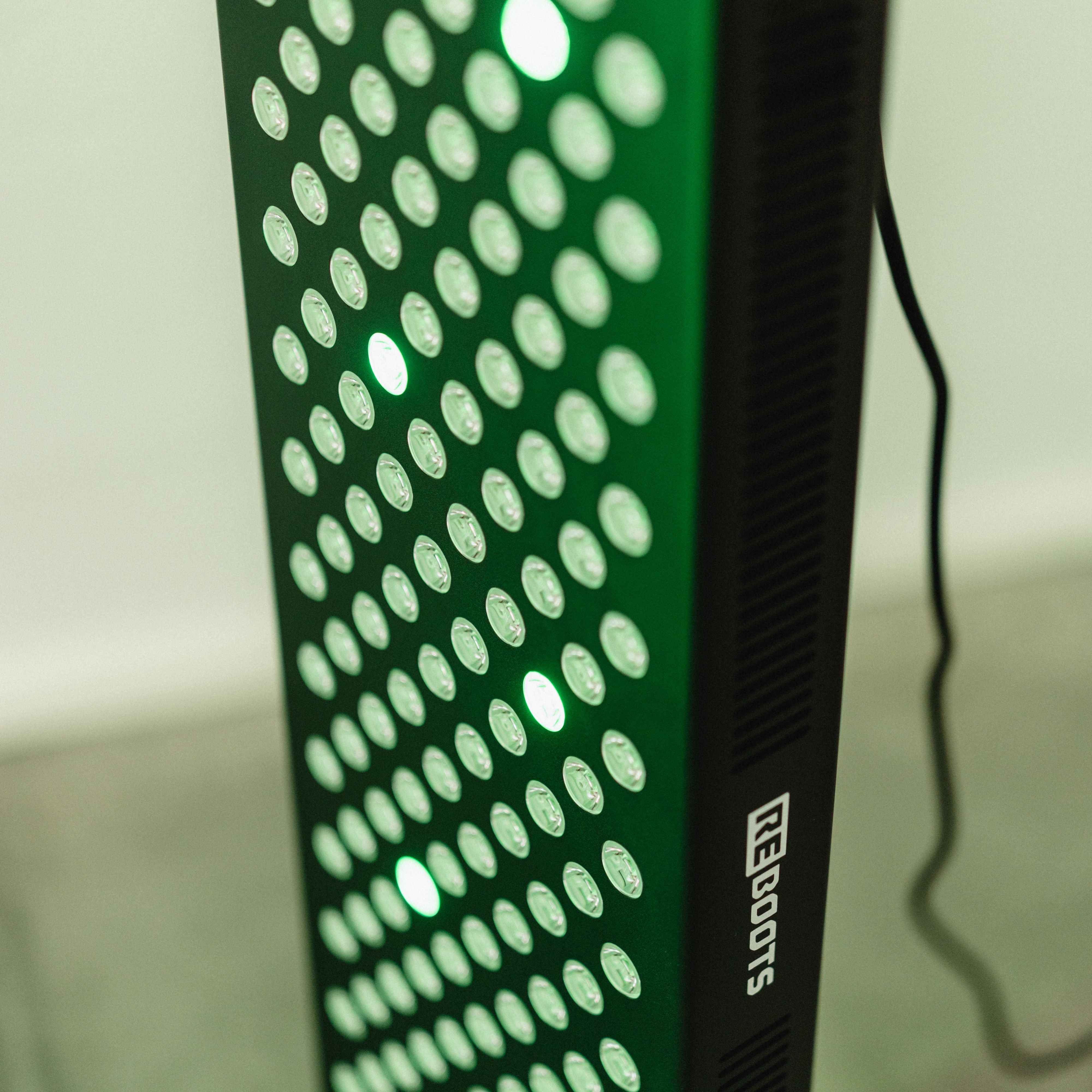 reboots-relight-pro-pannello-luce-rossa-corpo-intero-307w image 8
