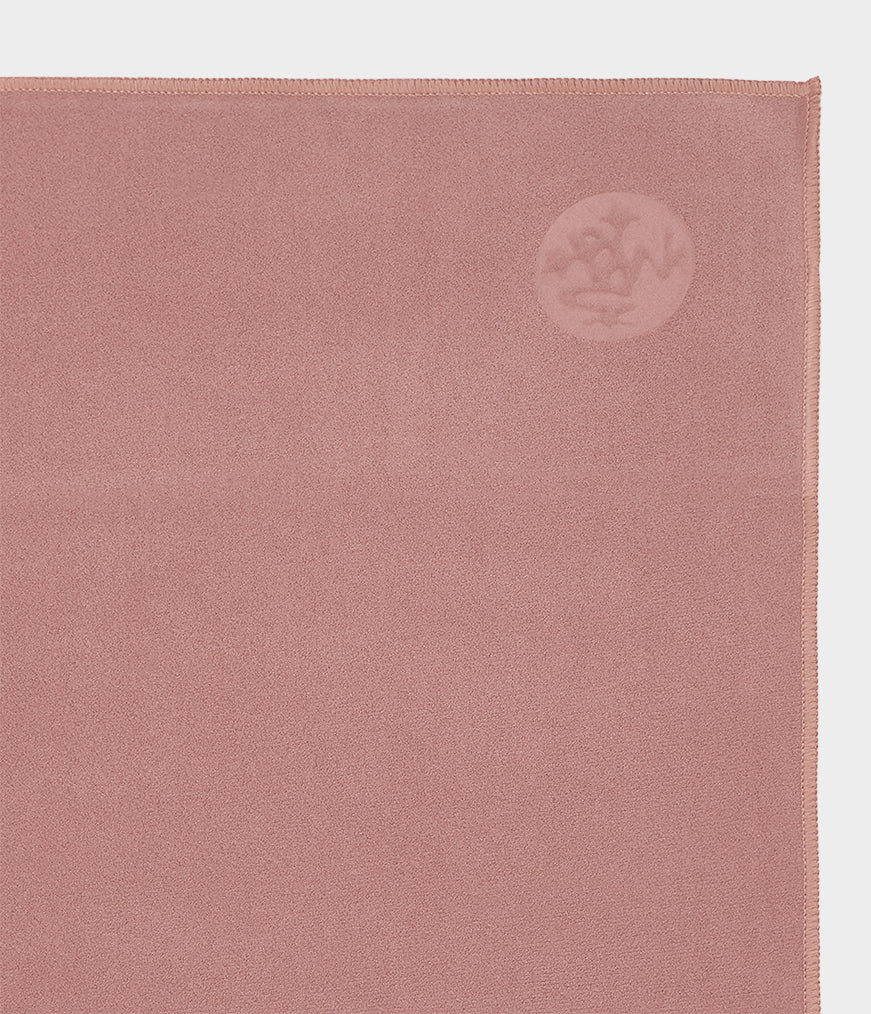 manduka-equa-asciugamano-yoga-mano image 3
