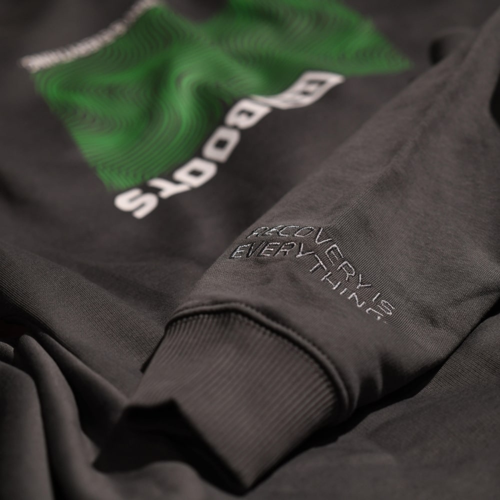reboots-friends-club-hoodie-limited-edition-felpa-con-cappuccio image 3