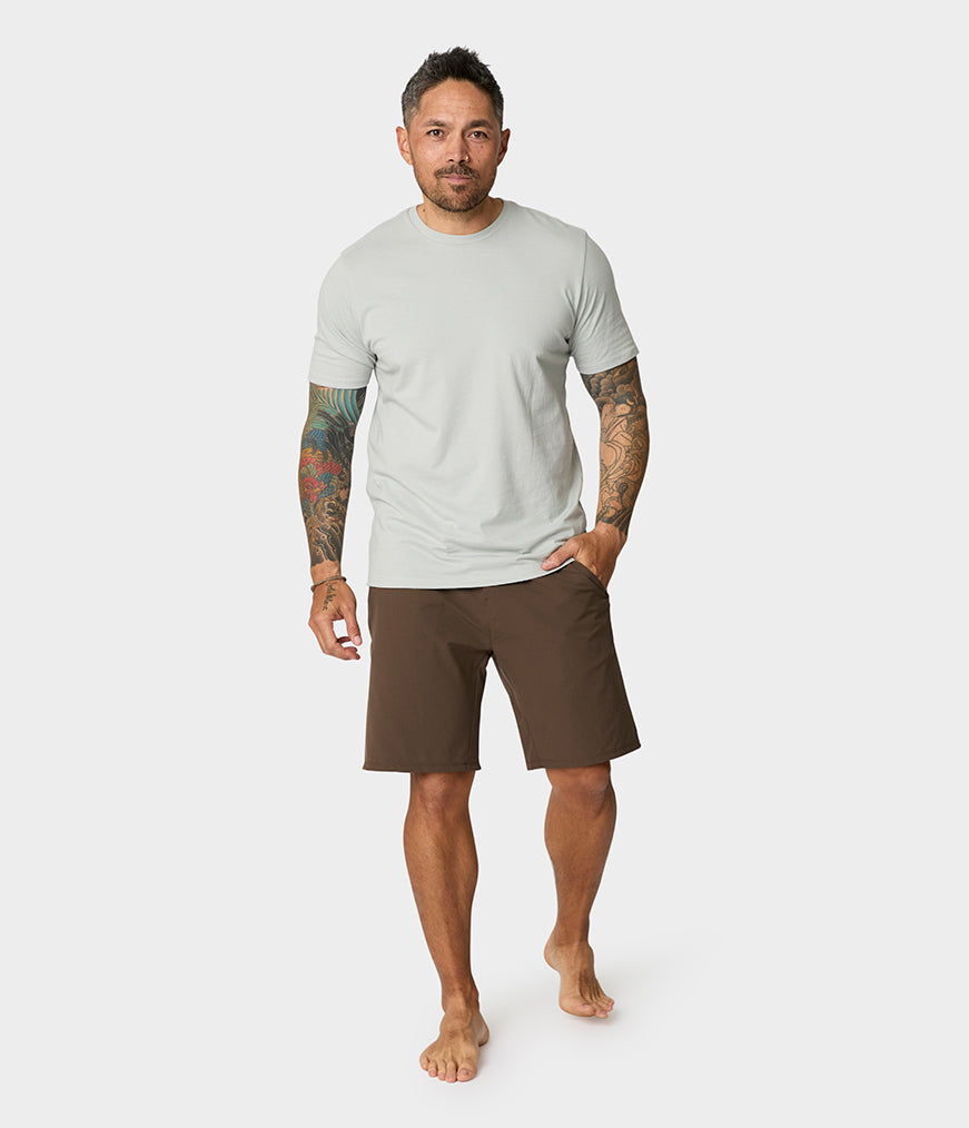 manduka-cntr-shorts-uomo-pantaloncini-yoga-in-poliestere-riciclato image 8