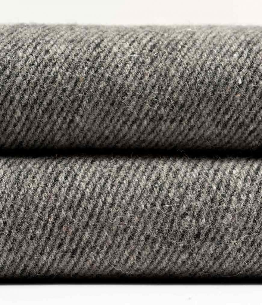 manduka-coperta-yoga-in-lana-riciclata-per-restorative-e-iyengar image 4