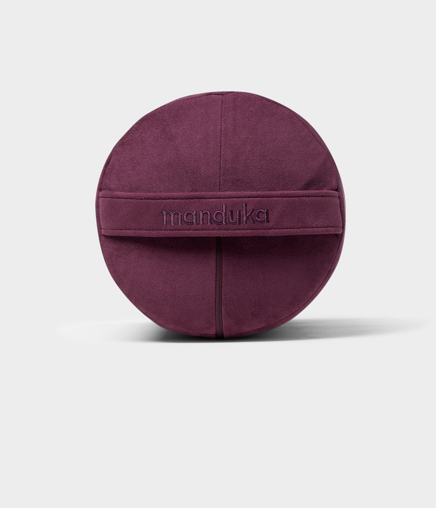 manduka-equa-bolster-rotondo-per-yoga image 6