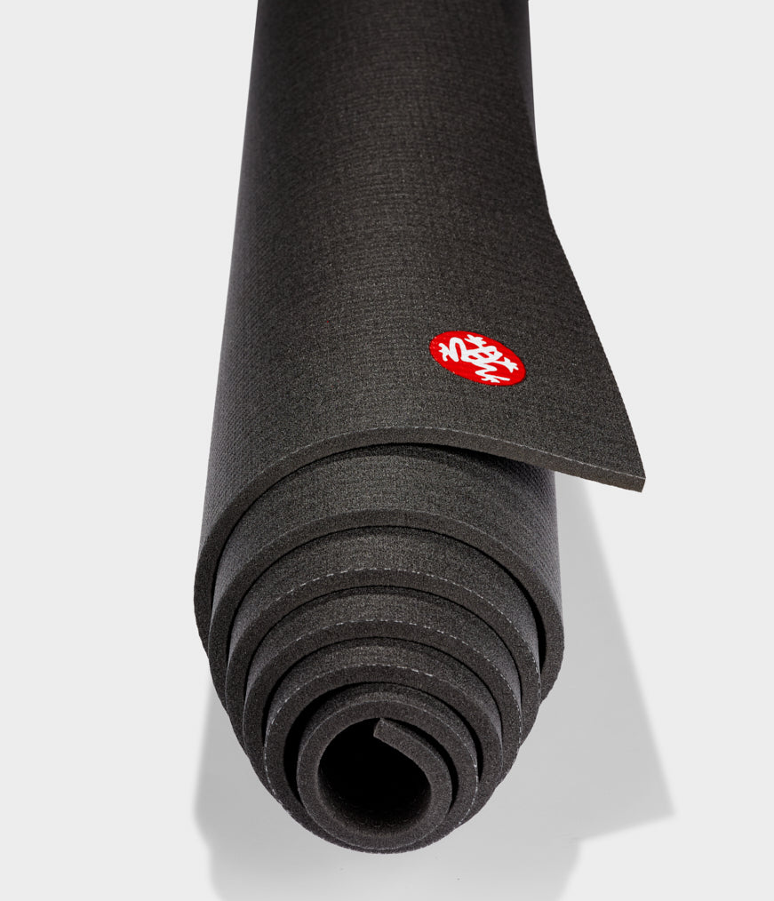 manduka-almost-perfect-tappetino-yoga-pro-6mm image 4