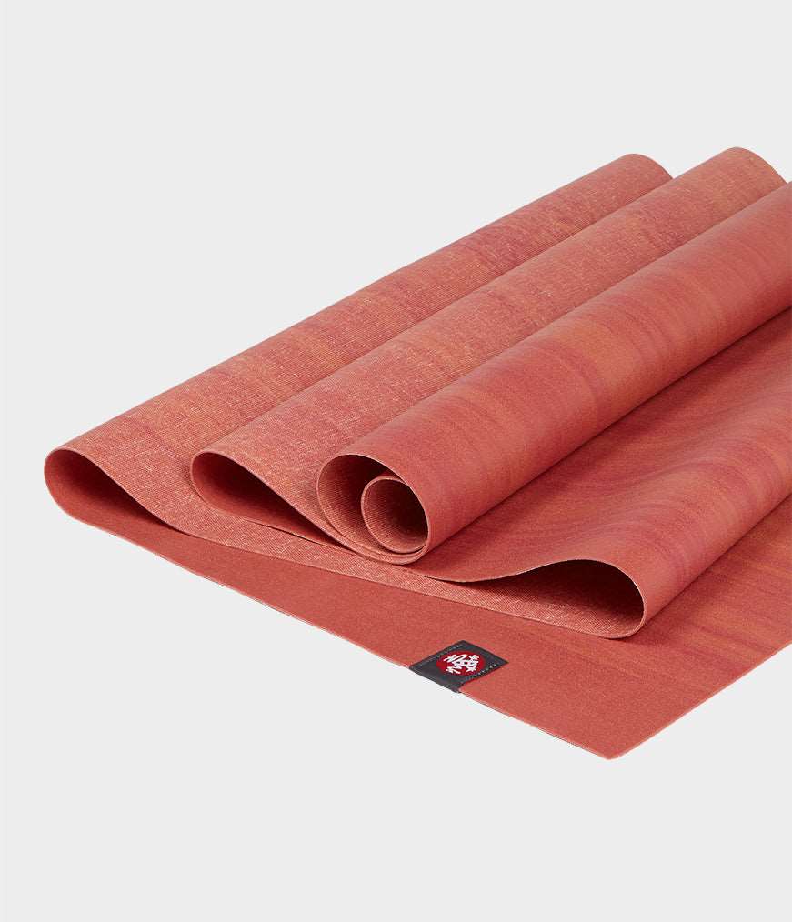 manduka-eko-superlite-tappetino-yoga-da-viaggio-1-5-mm image 6
