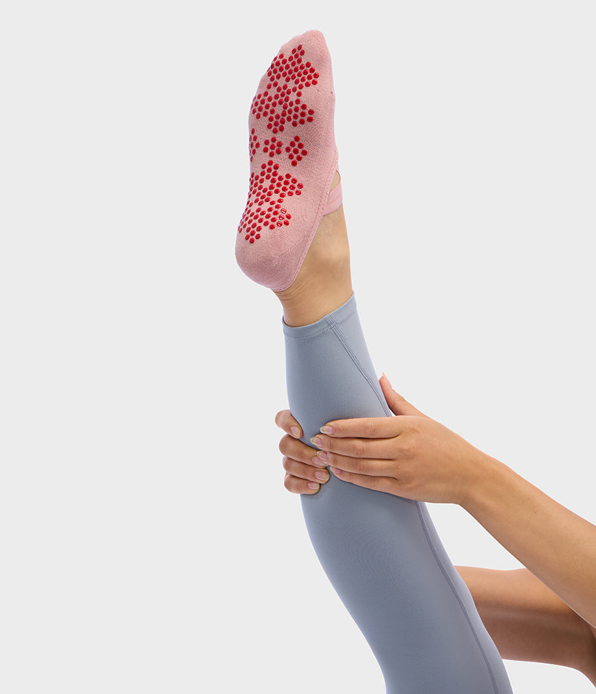 manduka-equilibria-calze-antiscivolo-pilates-reformer image 3